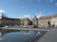 the place de la bourse in the centre of bordeaux2